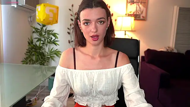 olivia jeas online show from May 2, 9:31 pm