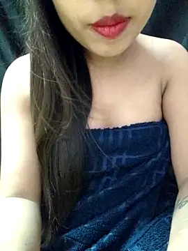 Snapshot of Roshni_98 chatting on May 3, 6:36 pm Roshni 98 online show from May 3, 6:36 pm