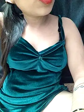 Snapshot of Roshni_98 chatting on June 15, 5:26 pm Roshni 98 online show from June 15, 5:26 pm