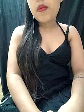 Snapshot of Roshni_98 chatting on July 27, 3:46 am Roshni 98 online show from July 27, 3:46 am