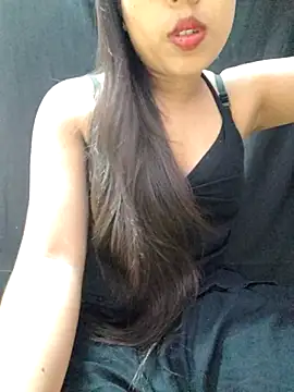 Snapshot of Roshni_98 chatting on July 28, 8:52 pm Roshni 98 online show from July 28, 8:52 pm