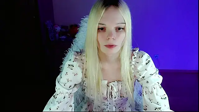 Emily Nyaffee online show from February 7, 12:31 am