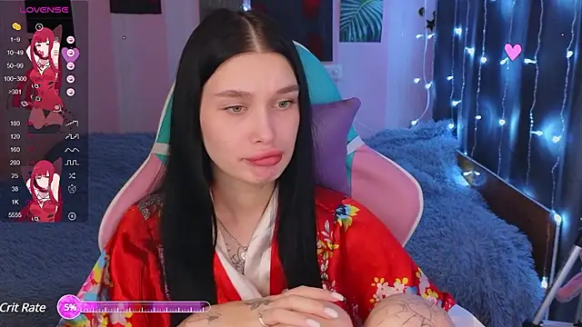 Snapshot of Amanda_Tender chatting on December 5, 9:06 pm Amanda Tender online show from December 5, 9:06 pm