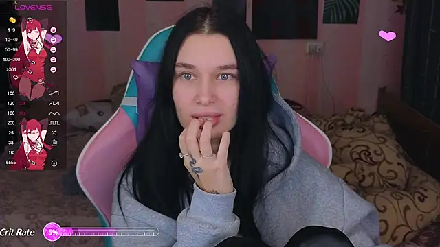 Snapshot of Amanda_Tender chatting on December 10, 9:33 pm Amanda Tender online show from December 10, 9:33 pm