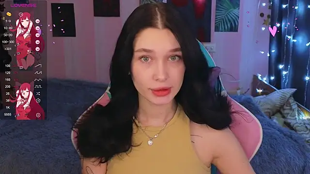 Snapshot of Amanda_Tender chatting on December 11, 8:39 pm Amanda Tender online show from December 11, 8:39 pm