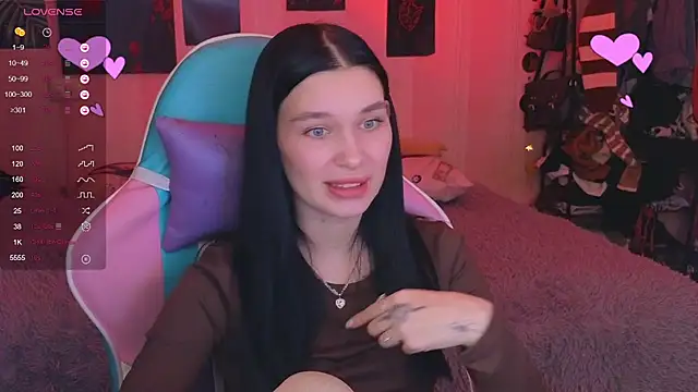 Snapshot of Amanda_Tender chatting on January 6, 9:54 pm Amanda Tender online show from January 6, 9:54 pm