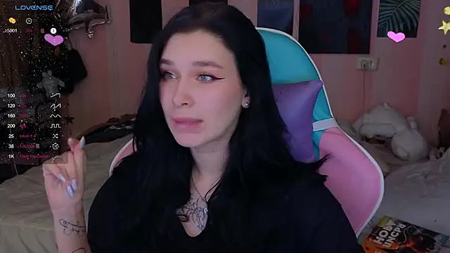 Snapshot of Amanda_Tender chatting on February 26, 9:27 pm Amanda Tender online show from February 26, 9:27 pm