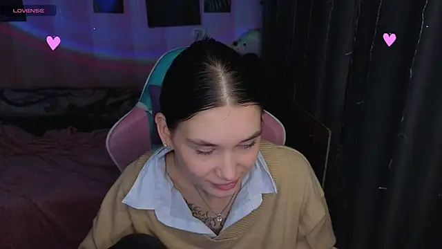 Snapshot of Amanda_Tender chatting on September 12, 12:33 am Amanda Tender online show from September 12, 12:33 am