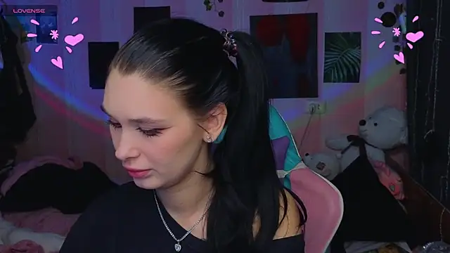 Snapshot of Amanda_Tender chatting on September 15, 10:10 pm Amanda Tender online show from September 15, 10:10 pm