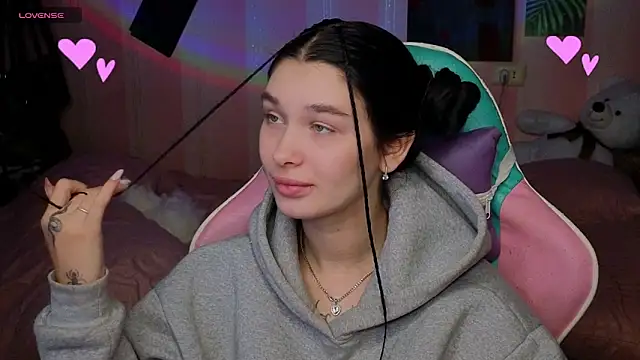 Snapshot of Amanda_Tender chatting on November 3, 11:48 pm Amanda Tender online show from November 3, 11:48 pm