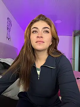 Snapshot of babesamanta chatting on May 25, 4:18 am babesamanta online show from May 25, 4:18 am