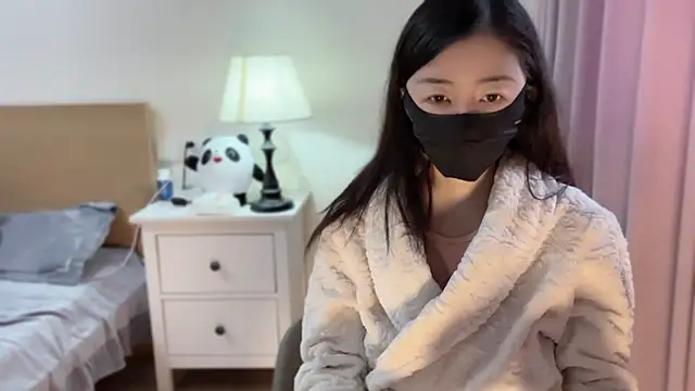 A-xena online show from February 8, 2:36 am