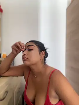 NatashaBrown12 online show from May 1, 2:43 pm