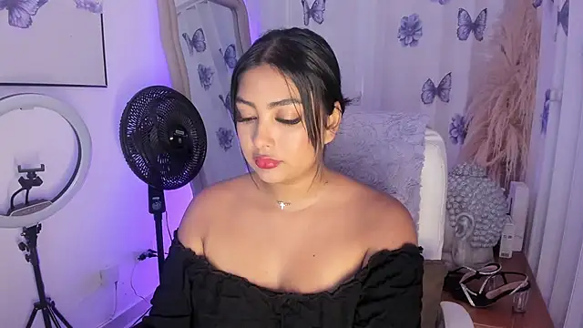 Snapshot of NatashaBrown12 chatting on May 26, 9:55 pm NatashaBrown12 online show from May 26, 9:55 pm