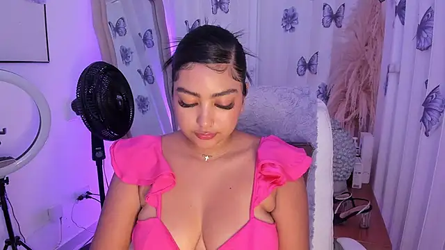 Snapshot of NatashaBrown12 chatting on May 27, 2:03 pm NatashaBrown12 online show from May 27, 2:03 pm
