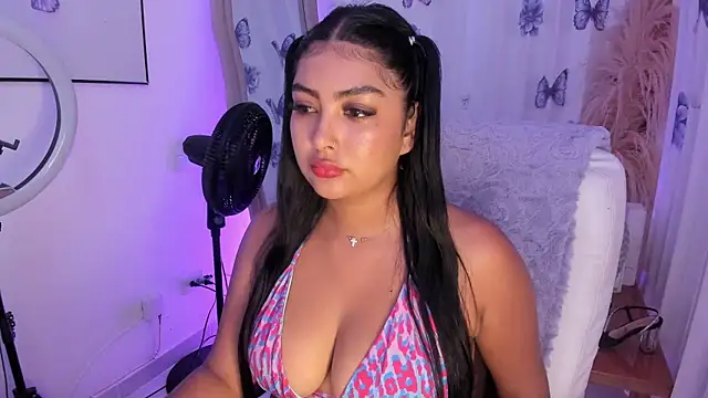 Snapshot of NatashaBrown12 chatting on May 29, 4:16 pm NatashaBrown12 online show from May 29, 4:16 pm