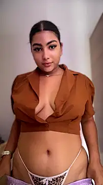 Snapshot of NatashaBrown12 chatting on July 3, 6:03 pm NatashaBrown12 online show from July 3, 6:03 pm