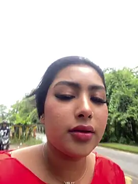 Snapshot of NatashaBrown12 chatting on July 16, 5:52 pm NatashaBrown12 online show from July 16, 5:52 pm