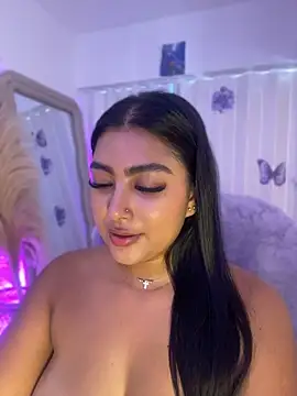 Snapshot of NatashaBrown12 chatting on July 28, 8:52 pm NatashaBrown12 online show from July 28, 8:52 pm