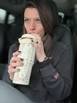 LadyLena1 online show from January 4, 4:32 pm