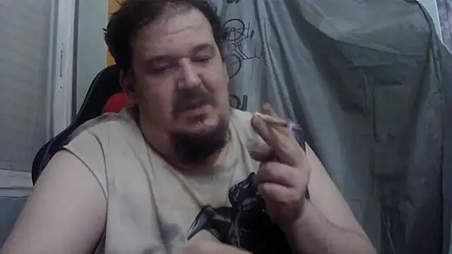 Snapshot of porkorossy chatting on May 25, 9:21 pm porkorossy online show from May 25, 9:21 pm