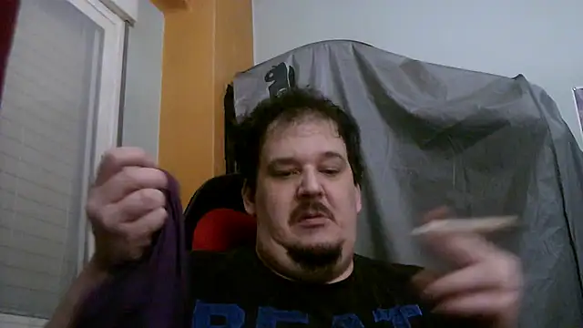 Snapshot of porkorossy chatting on June 5, 8:58 pm porkorossy online show from June 5, 8:58 pm