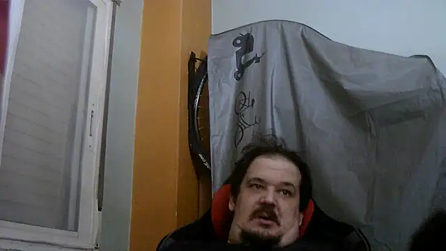 Snapshot of porkorossy chatting on July 10, 10:12 pm porkorossy online show from July 10, 10:12 pm