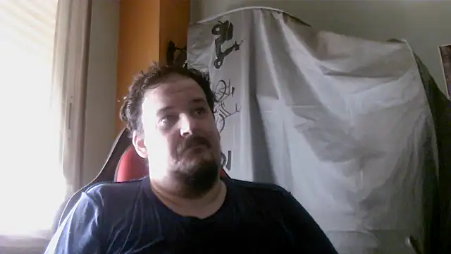 Snapshot of porkorossy chatting on July 14, 10:21 am porkorossy online show from July 14, 10:21 am