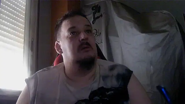 Snapshot of porkorossy chatting on July 26, 10:22 am porkorossy online show from July 26, 10:22 am