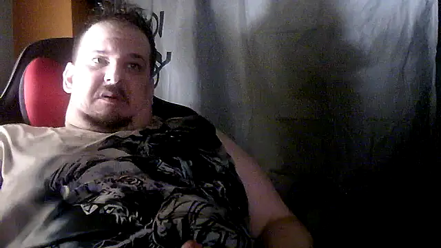 Snapshot of porkorossy chatting on July 28, 1:43 pm porkorossy online show from July 28, 1:43 pm