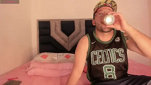 TiiffanyEvans1 online show from November 7, 4:07 pm