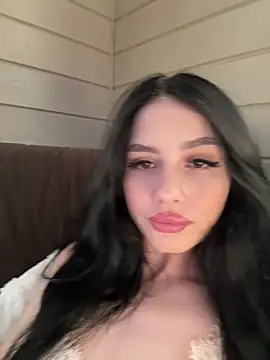 SofiaLaLight online show from February 5, 1:27 pm