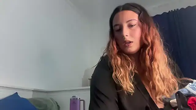 bybabyblue online show from November 12, 6:19 pm