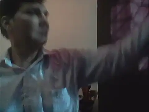 Snapshot of ZIMMY25 chatting on March 19, 10:33 am ZIMMY25 online show from March 19, 10:33 am