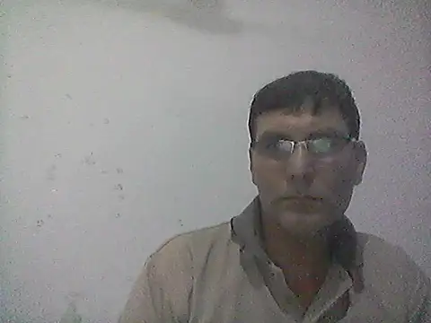 Snapshot of ZIMMY25 chatting on October 27, 7:01 am ZIMMY25 online show from October 27, 7:01 am