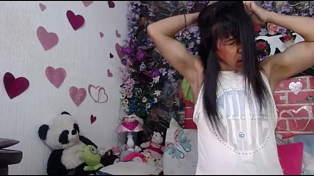 DesireDirtyTS   online show from April 28, 10:59 pm