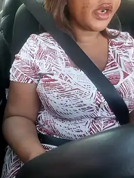 Snapshot of Bootyliciousbbw12 chatting on July 30, 6:01 am Bootyliciousbbw12 online show from July 30, 6:01 am