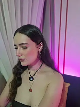 Snapshot of Kate_Amaretto_ chatting on May 17, 2:09 am Kate Amaretto online show from May 17, 2:09 am