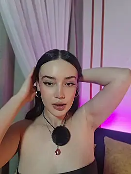 Snapshot of Kate_Amaretto_ chatting on June 5, 1:34 am Kate Amaretto online show from June 5, 1:34 am