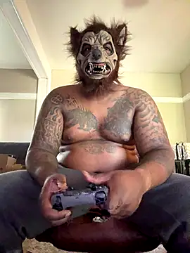 Snapshot of K1NGD916 chatting on October 31, 7:59 pm K1NGD916 online show from October 31, 7:59 pm