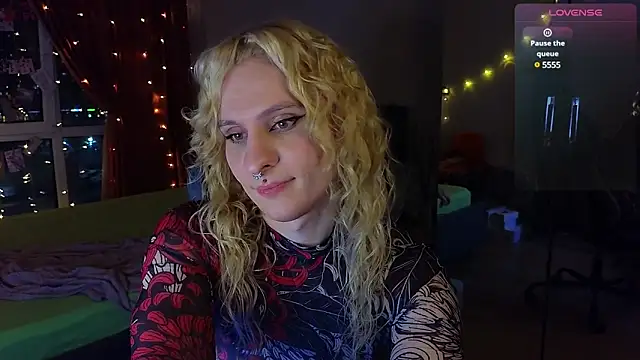 Lori Myaf online show from February 22, 5:46 pm