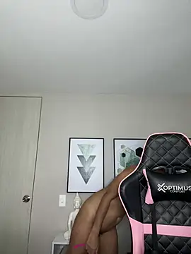 DianaHopson online show from February 6, 9:32 am