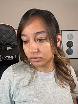 DianaHopson online show from March 12, 10:37 am