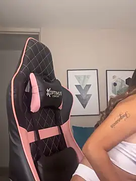 DianaHopson online show from September 26, 12:14 am