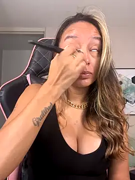 DianaHopson online show from October 2, 11:06 am