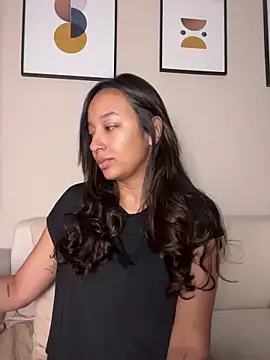 Snapshot of DianaHopson chatting on June 23, 11:30 am DianaHopson online show from June 23, 11:30 am