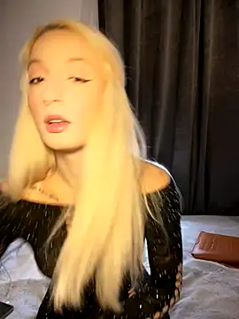 Ella Charm online show from November 20, 5:12 pm