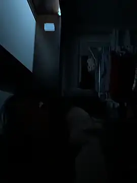 meepicgirl online show from March 13, 3:35 am