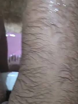 Snapshot of surfer_fun29 chatting on September 18, 4:14 am surfer fun29 online show from September 18, 4:14 am