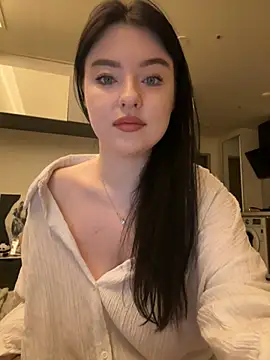 Angela Fosterr online show from July 17, 6:24 pm